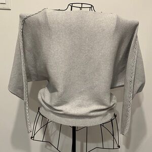 Tahari Light Gray Women's Poncho Sweater